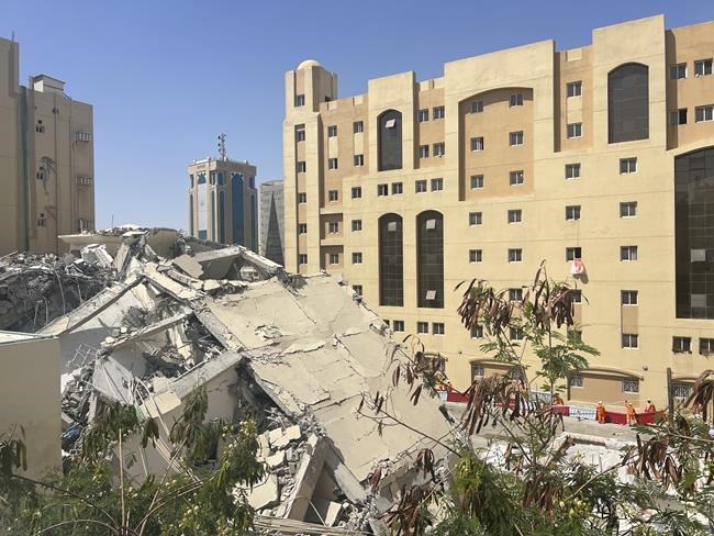 Building collapse in Qatar's capital kills 1, search ongoing | iNFOnews.ca Building collapse in Qatar's capital kills 1, search ongoing | iNFOnews.ca