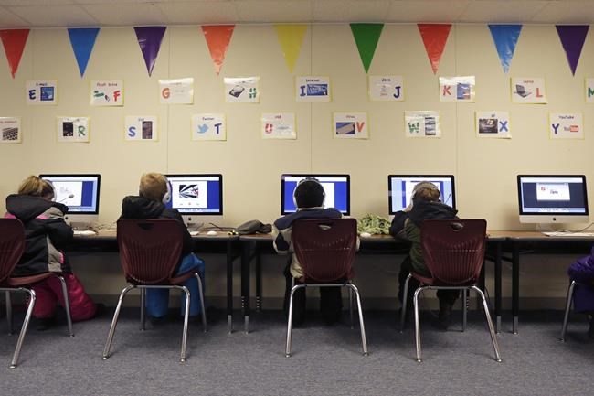 North Dakota House passes school gender pronoun prohibition | iNFOnews.ca