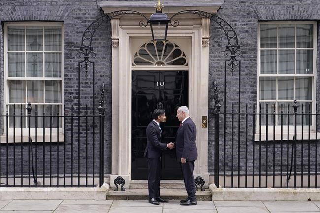 Protesters greet Netanyahu as he meets UK leader in London | iNFOnews.ca