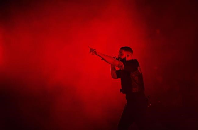 Montreal firm sues Ticketmaster over pricing for 'Official Platinum' Drake tickets | iNFOnews.ca