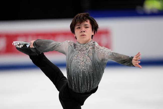 Canada's Gilles, Poirier claim world figure skating bronze in ice dance | iNFOnews.ca