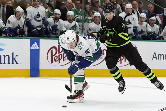 Boeser helps Canucks outshine Stars 3-1 | iNFOnews.ca Boeser helps Canucks outshine Stars 3-1 | iNFOnews.ca