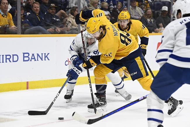 Tavares scores twice, Maple Leafs edge Predators 3-2 | iNFOnews.ca