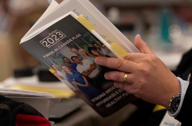 Federal budget 2022: Highest-earning Canadians face minimum tax rate increase | iNFOnews.ca