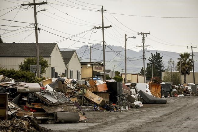 Another powerful Pacific storm hits soggy, snowy California | iNFOnews.ca