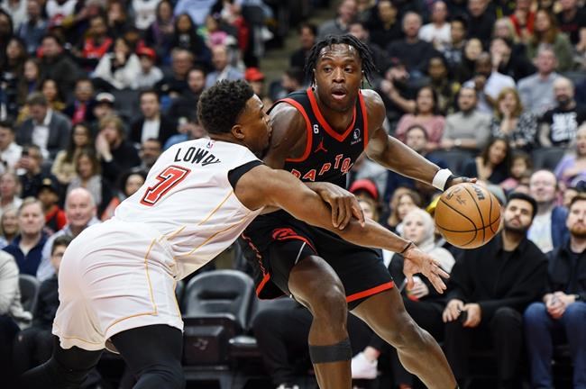 Barnes's double-double leads Raptors past Heat 106-92 as Toronto gains ground in East | iNFOnews.ca Barnes's double-double leads Raptors past Heat 106-92 as Toronto gains ground in East | iNFOnews.ca