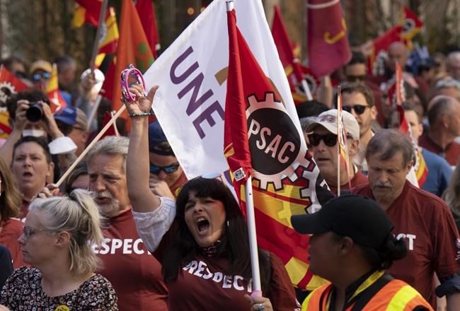 Major public-service union and to begin mediated negotiations with federal government | iNFOnews.ca
