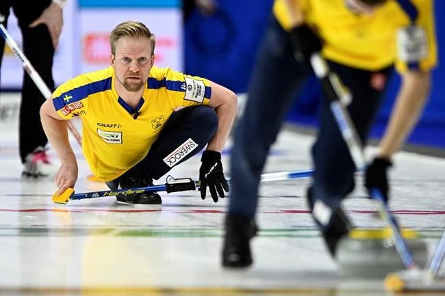 Sweden's Edin makes a "one in a 1,000" game-tying spinner at world curling playdowns | iNFOnews.ca Sweden's Edin makes a "one in a 1,000" game-tying spinner at world curling playdowns | iNFOnews.ca
