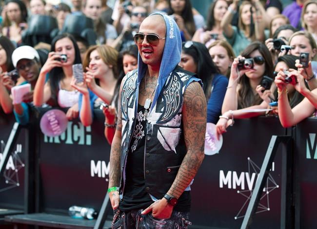 Pop singer Danny Fernandes accused of taking thousands from aspiring musicians: CBC | iNFOnews.ca Pop singer Danny Fernandes accused of taking thousands from aspiring musicians: CBC | iNFOnews.ca