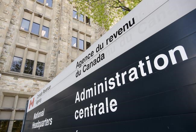 Federal tax workers vote in favour of striking in middle of tax filing season | iNFOnews.ca Federal tax workers vote in favour of striking in middle of tax filing season | iNFOnews.ca