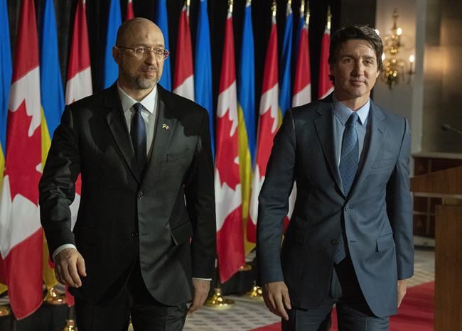 Trudeau dismisses pro-Russian cyberattacks, promises more weapons for Ukraine | iNFOnews.ca