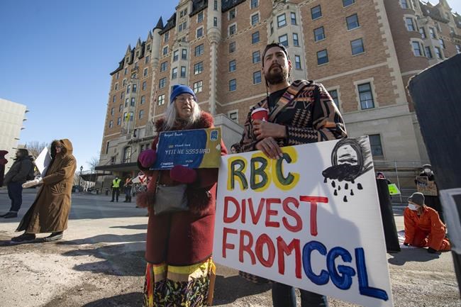 In The News for April 13: Which Canadian bank was 2022's biggest fossil fuel backer? | iNFOnews.ca In The News for April 13: Which Canadian bank was 2022's biggest fossil fuel backer? | iNFOnews.ca