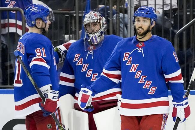 Acciari scores late winner, Maple Leafs beat Rangers 3-2 | iNFOnews.ca