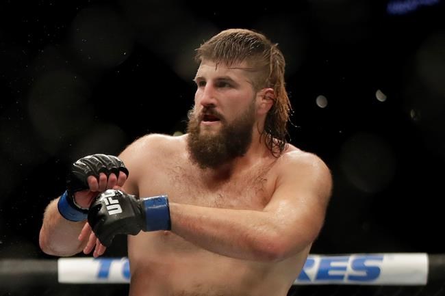 Canada's Tanner (The Bulldozer) Boser takes a beating in UFC light-heavyweight debut | iNFOnews.ca