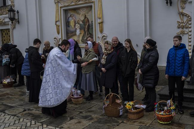 Dozens of POWs freed as Ukraine marks Orthodox Easter | iNFOnews.ca