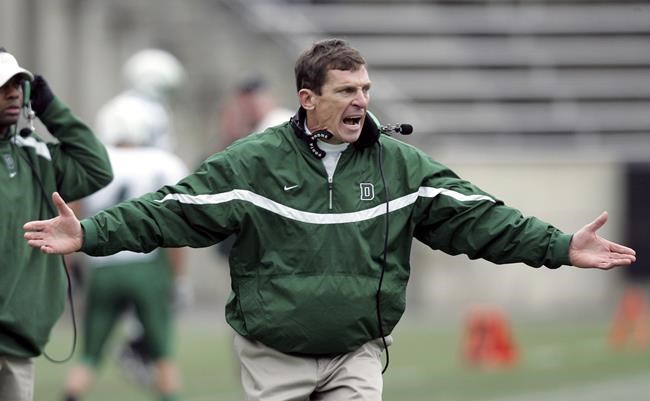 Dartmouth coach Teevens has leg amputated after bike crash | iNFOnews.ca Dartmouth coach Teevens has leg amputated after bike crash | iNFOnews.ca