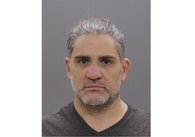 Proud Boy who smashed Capitol window at riot denies any plot | iNFOnews.ca