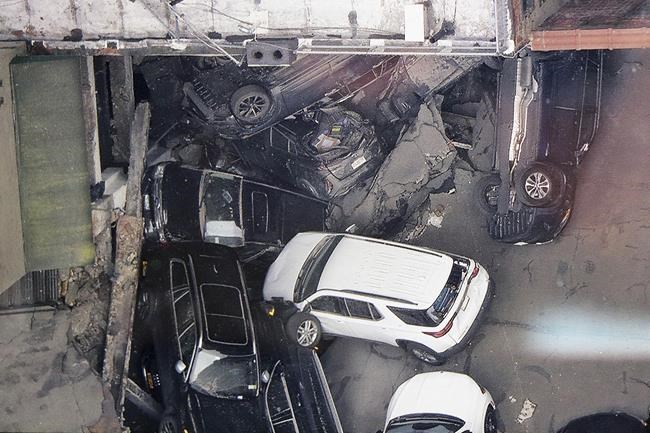 Body recovered from rubble of collapsed NYC parking garage | iNFOnews.ca Body recovered from rubble of collapsed NYC parking garage | iNFOnews.ca