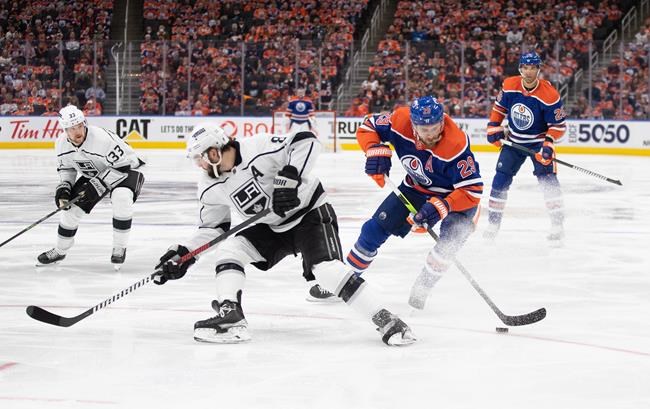 Draisaitl drives Oilers to 4-2 win over Kings to even playoff series | iNFOnews.ca