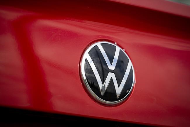 Cost of VW battery plant subsidy raises questions on necessity of securing it | iNFOnews.ca CP346478987