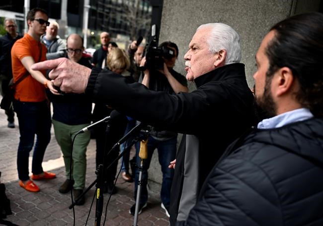 Public-service strike: Union 'fed up' with pace of talks but Ottawa blames union | iNFOnews.ca