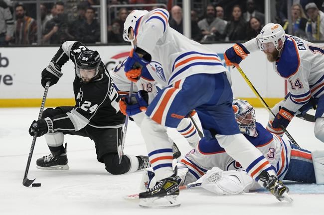 Oilers come from behind to edge Kings 5-4 in OT and even playoff series | iNFOnews.ca Oilers come from behind to edge Kings 5-4 in OT and even playoff series | iNFOnews.ca