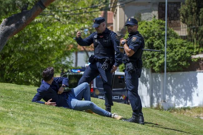 Spain exhumes fascist party founder from Madrid mausoleum | iNFOnews.ca Spain exhumes fascist party founder from Madrid mausoleum | iNFOnews.ca