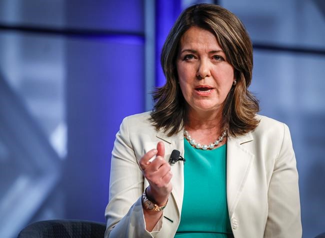 Smith declines to disavow comments urging out-of-pocket payments for health care | iNFOnews.ca Smith declines to disavow comments urging out-of-pocket payments for health care | iNFOnews.ca