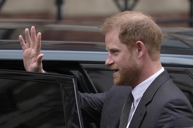 Lawyer says Prince Harry's words undermine phone hack case | iNFOnews.ca