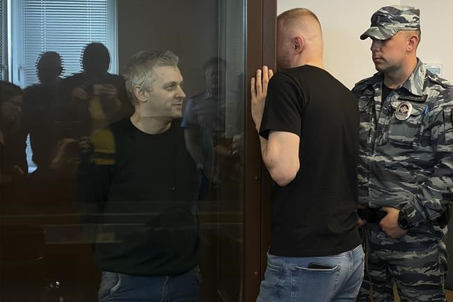 Russia convicts ex-police officer over Ukraine war criticism | iNFOnews.ca