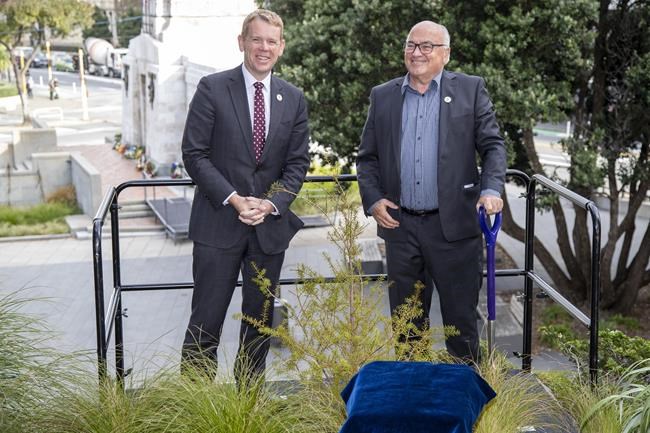 New Zealand plants tree to mark coronation of King Charles | iNFOnews.ca New Zealand plants tree to mark coronation of King Charles | iNFOnews.ca