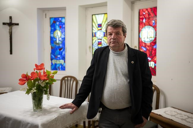 Pope to visit Hungary amid diverging views on war, migrants | iNFOnews.ca