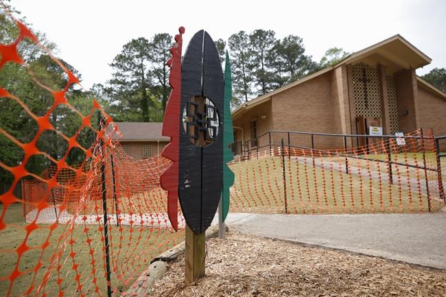 Black parents seek schools affirming their history amid bans | iNFOnews.ca