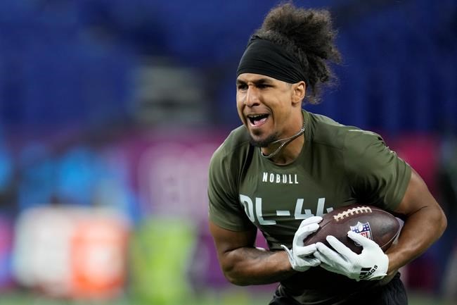 Canadian DL Tavius Robinson eagerly anticipating 2023 NFL draft | iNFOnews.ca