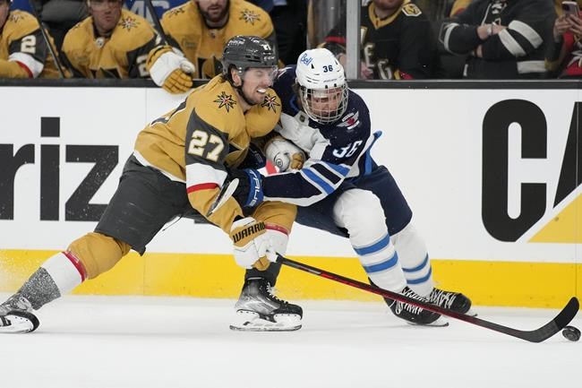 Jets' Barron has stitches removed after facial cut in Game 1, will go back to visor | iNFOnews.ca Jets' Barron has stitches removed after facial cut in Game 1, will go back to visor | iNFOnews.ca