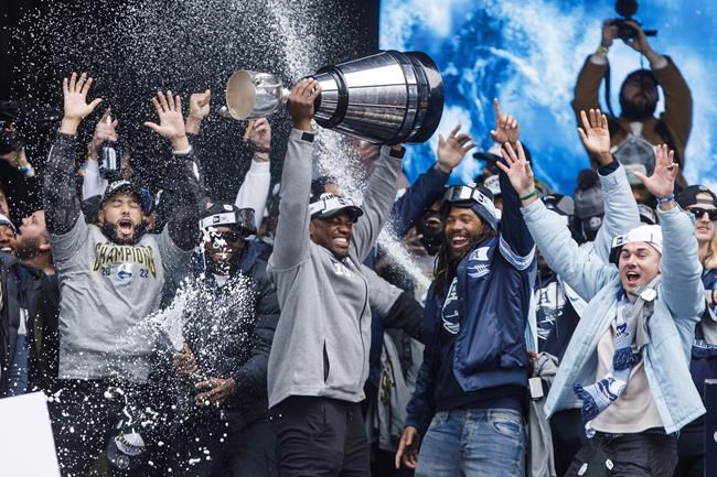 CFL fines four teams for exceeding 2022 salary cap | iNFOnews.ca