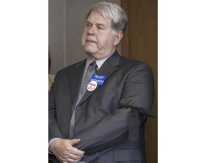 Outspoken abortion provider LeRoy 'Lee' Carhart dies at 81 | iNFOnews.ca