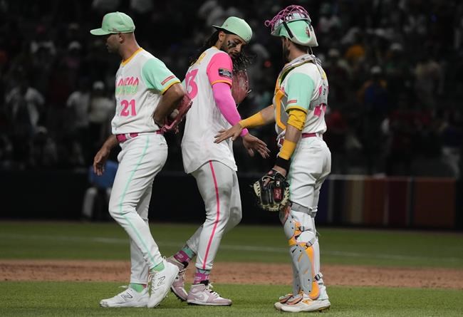 Machado leads 11-HR Mexico City slugfest, Padres top Giants | iNFOnews.ca