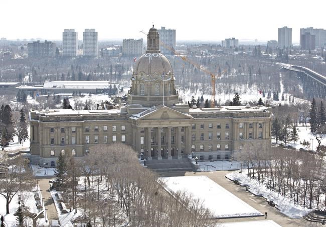 Economy, crime, health care: A look at top issues in the Alberta election campaign | iNFOnews.ca