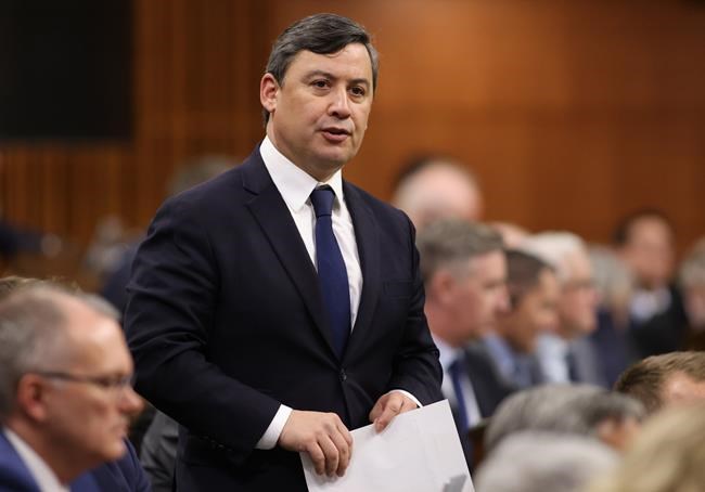 Conservative MP says feds did not brief him on alleged threats to his family in China | iNFOnews.ca Conservative MP says feds did not brief him on alleged threats to his family in China | iNFOnews.ca