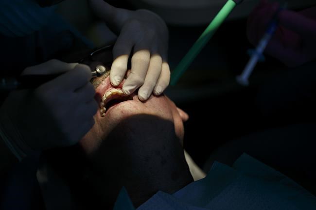 Low-income New Yorkers win the right to a root canal | iNFOnews.ca