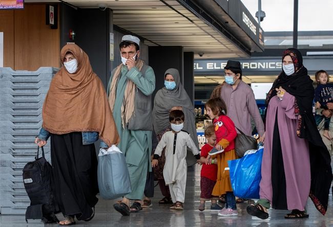 AP sources: Biden to allow Afghans to stay longer in US | iNFOnews.ca