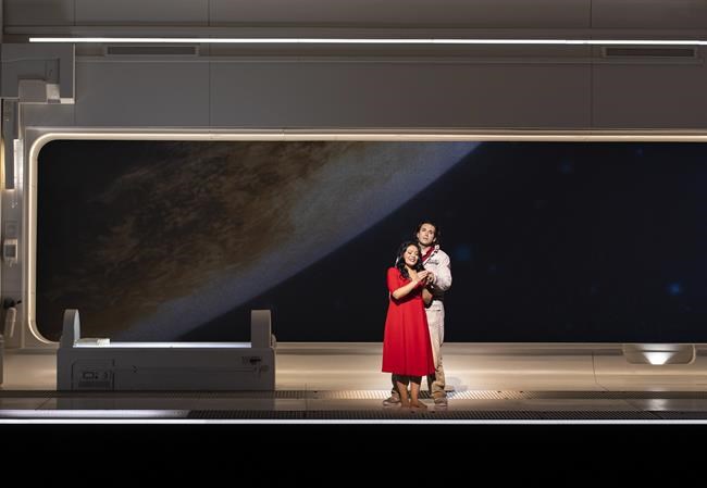 'La Bohème' in space returns to Paris, 6 years after uproar | iNFOnews.ca