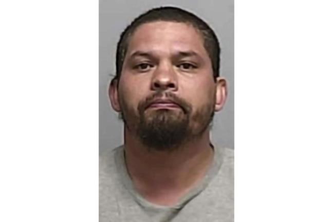 Cops: Man borrows phone, admits to ex-landlord's '08 killing | iNFOnews.ca