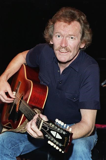 Sylvia Tyson remembers Gordon Lightfoot as shy, reserved and a meticulous songwriter | iNFOnews.ca