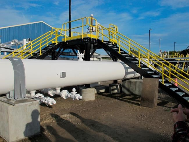 Enbridge signs tolling deal with shippers for Mainline pipeline system | iNFOnews.ca