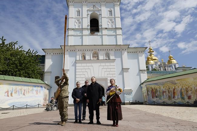 Funeral held in Ukraine for American man killed in action | iNFOnews.ca CP2121943170