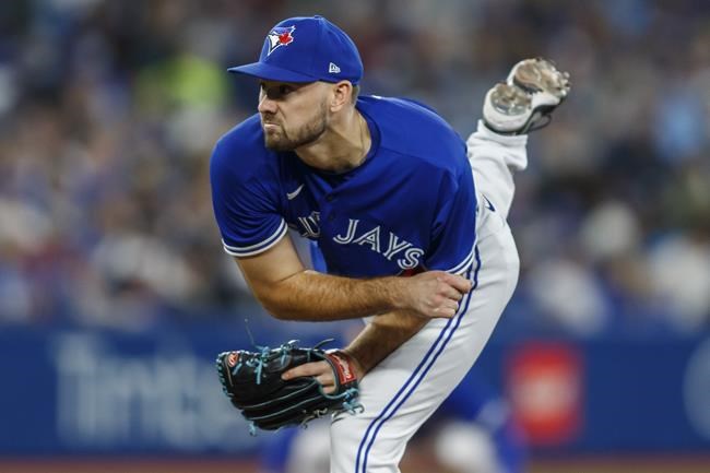 Blue Jays place reliever Pop on 15-game injured list with hamstring strain | iNFOnews.ca