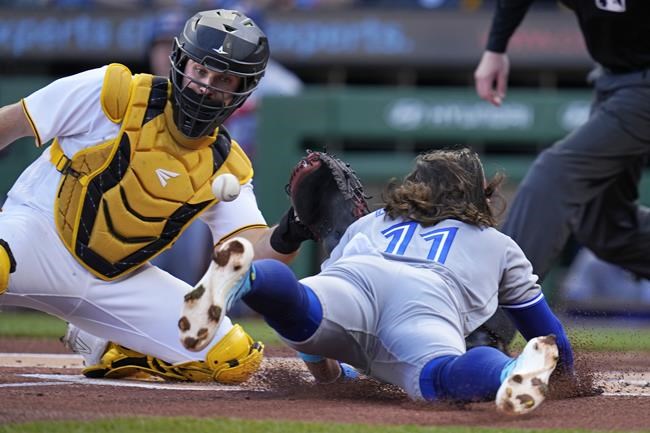 Bassitt impressive as Blue Jays end skid, top Pirates 4-0 | iNFOnews.ca Bassitt impressive as Blue Jays end skid, top Pirates 4-0 | iNFOnews.ca
