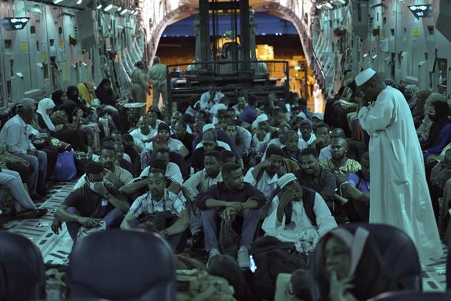Qatar flies aid into Sudan, airlifts evacuees amid fighting | iNFOnews.ca